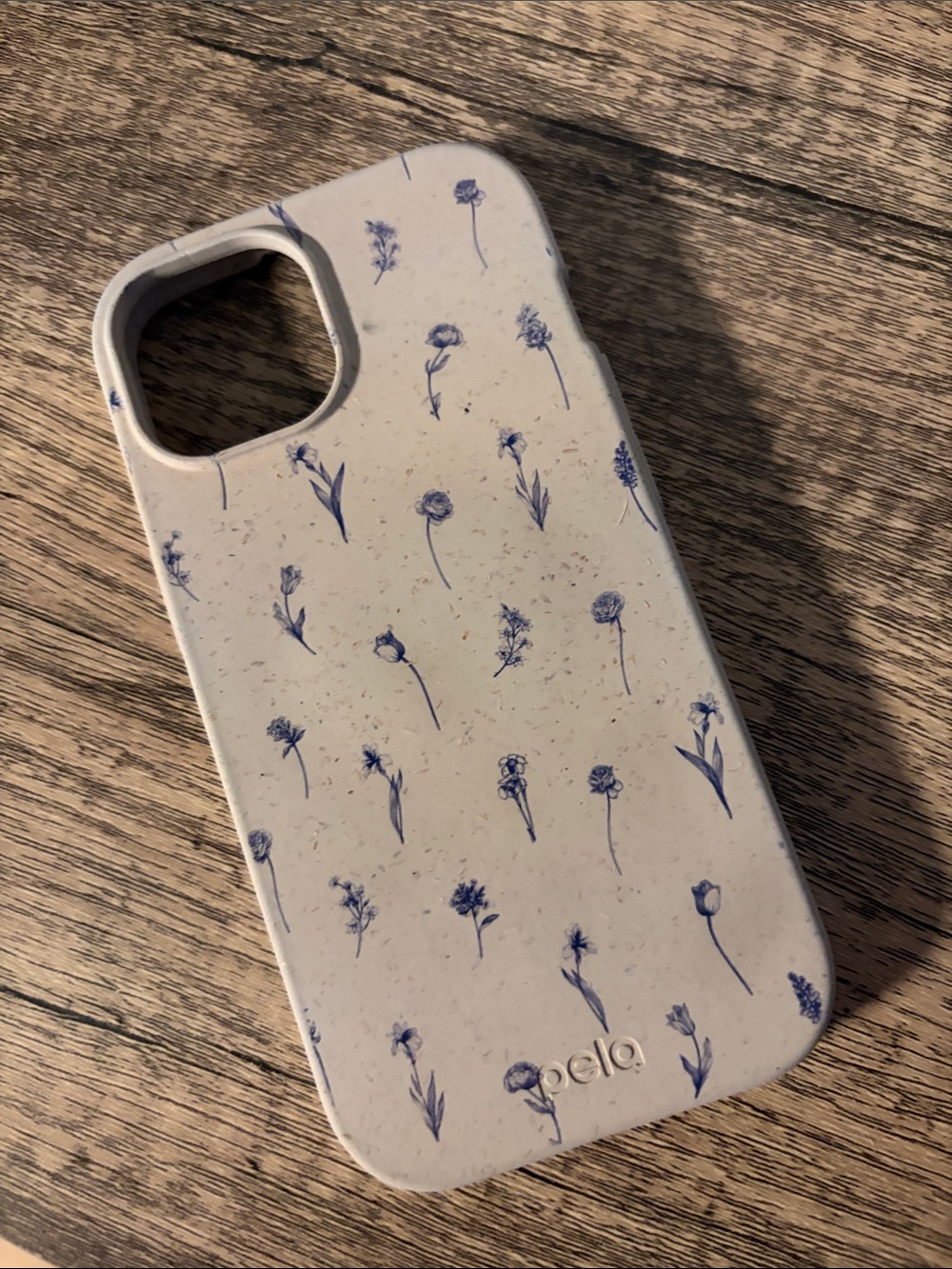 Pela IPhone 15 Beige Floral Eco-Friendly Phone Case